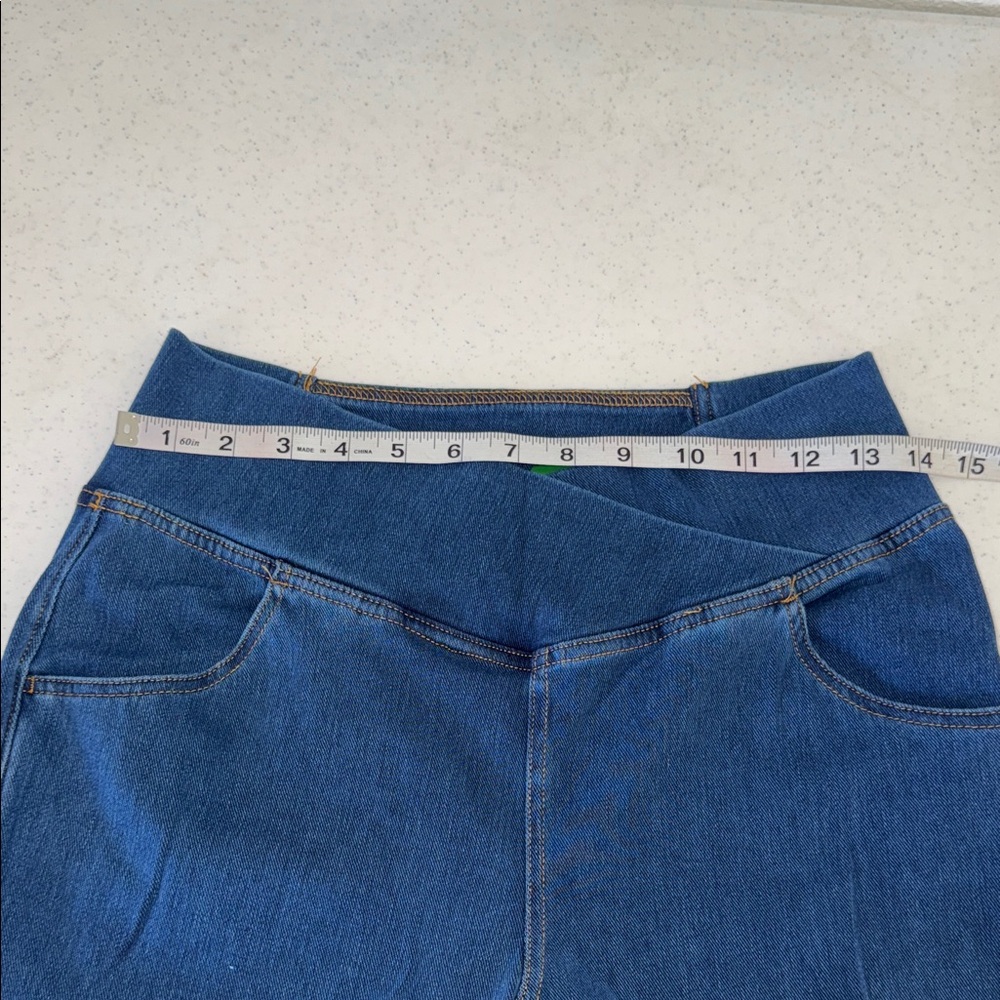 NWT HALARA Dark Blue Flare Jeans with High Waist - Picture 6 of 8